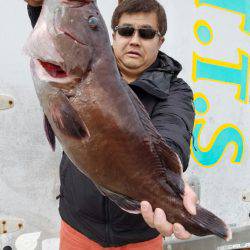 進誠丸 釣果