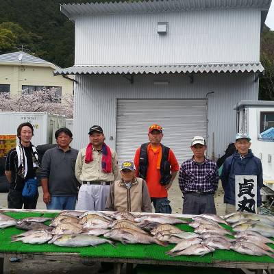 貞丸 釣果