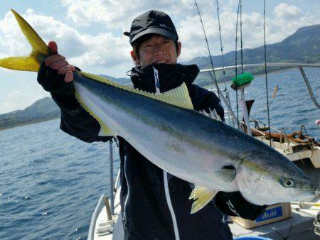 つれ鷹丸 釣果