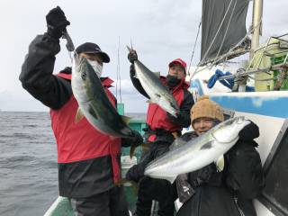 なかくに丸 釣果