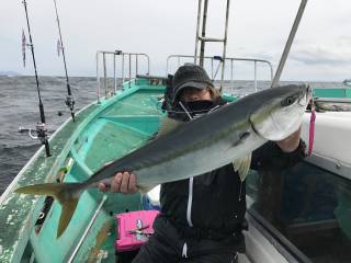 なかくに丸 釣果