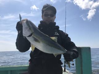 なかくに丸 釣果