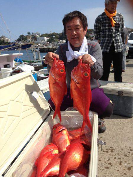 晃山丸 釣果