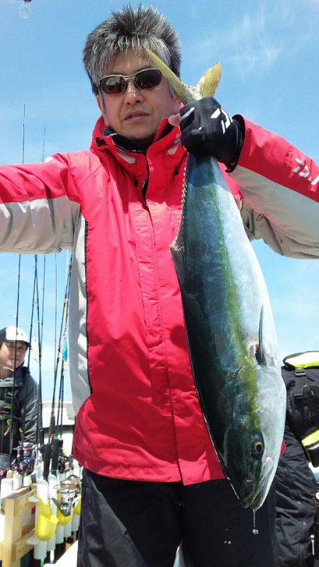 鷹王丸 釣果