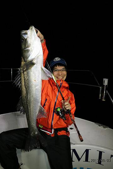 フルコンタクト 釣果