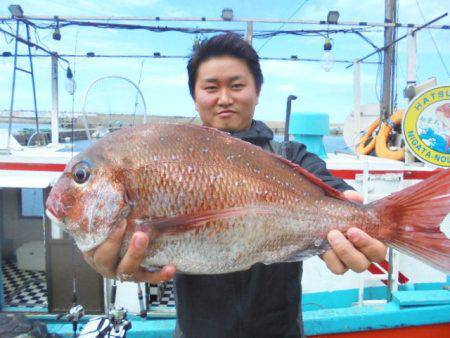 初栄丸 釣果