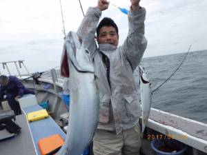 石川丸 釣果