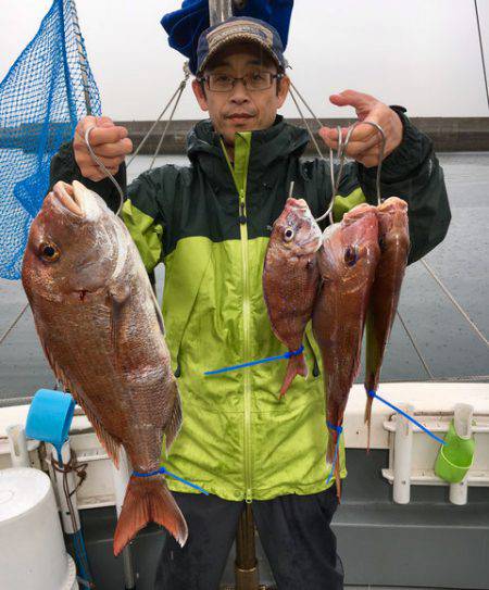 さんさん丸 釣果