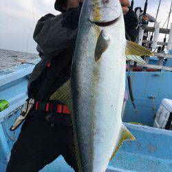 松鶴丸 釣果