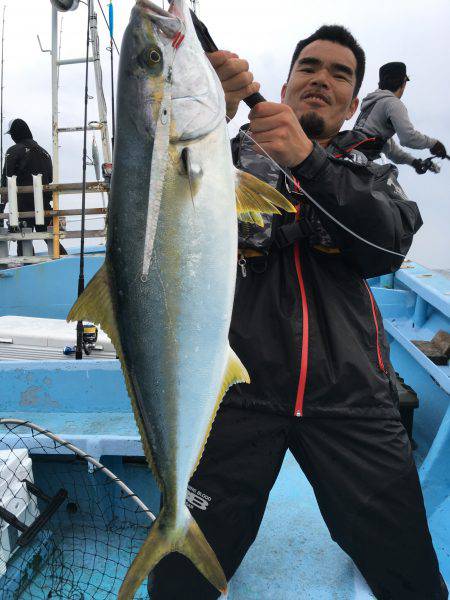 松鶴丸 釣果