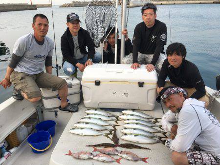 オーシャンズ 釣果