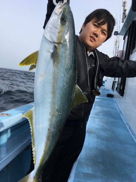 松鶴丸 釣果