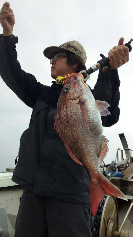 鷹王丸 釣果