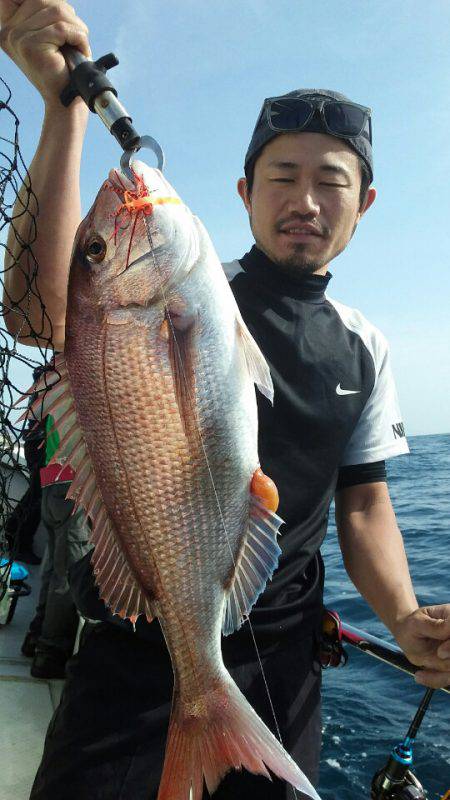 鷹王丸 釣果