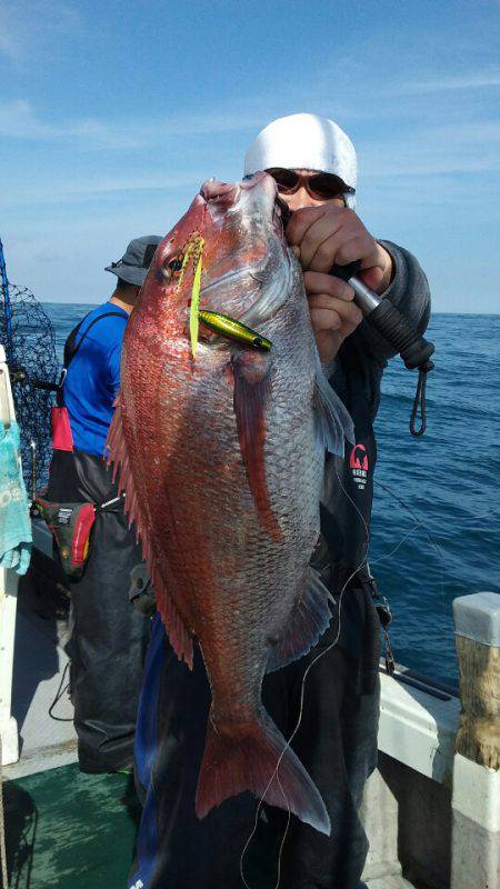 鷹王丸 釣果