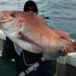 鷹王丸 釣果