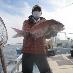 隆星丸 釣果