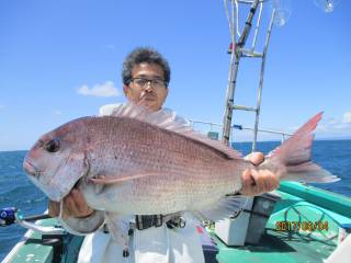 なかくに丸 釣果