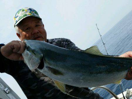 つれ鷹丸 釣果