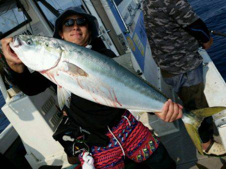 つれ鷹丸 釣果