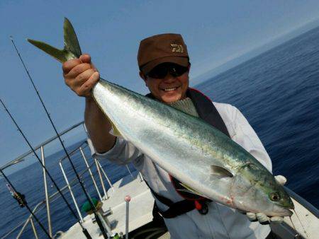 つれ鷹丸 釣果