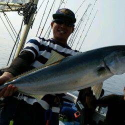 つれ鷹丸 釣果