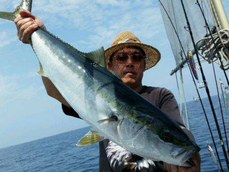 つれ鷹丸 釣果