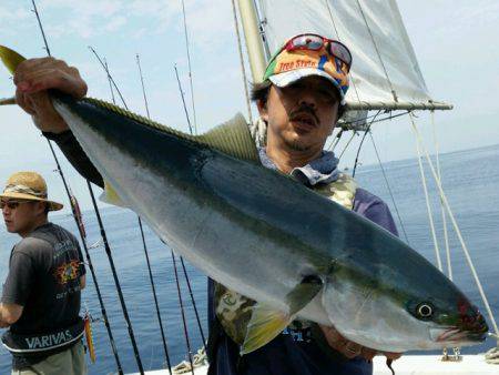 つれ鷹丸 釣果