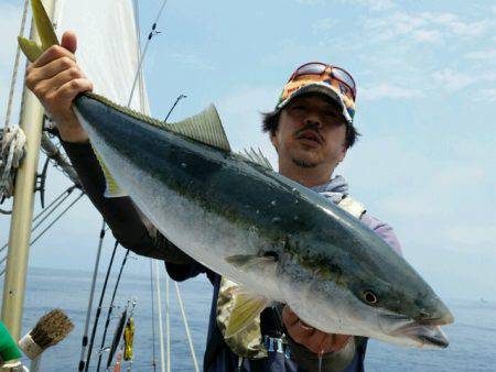 つれ鷹丸 釣果