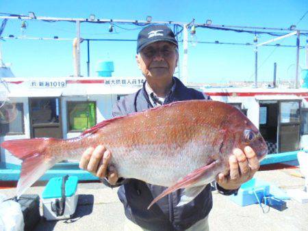 初栄丸 釣果