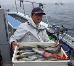 石川丸 釣果