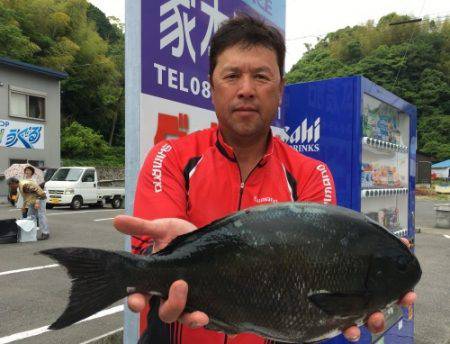 鵜来島家本渡船 釣果