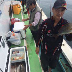 丸万釣船 釣果