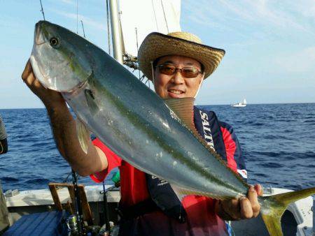 つれ鷹丸 釣果