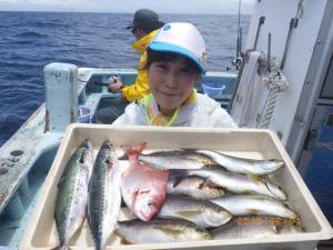 石川丸 釣果