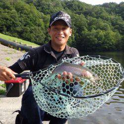 フィッシングレイクたかみや 釣果