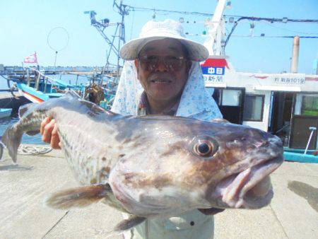 初栄丸 釣果