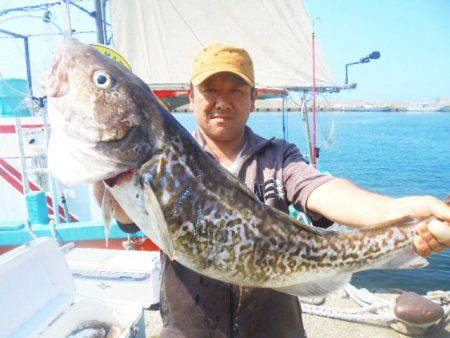 初栄丸 釣果