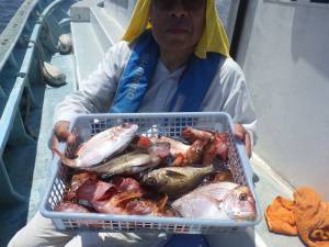 石川丸 釣果