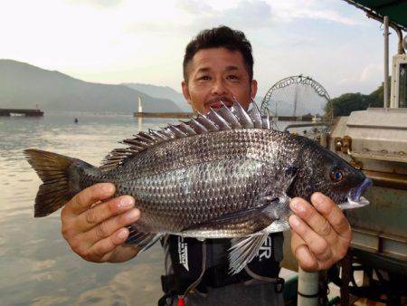 栄丸 釣果