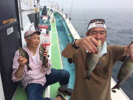 丸万釣船 釣果