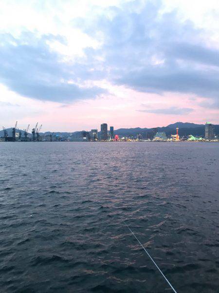 神戸ポートアイランド タチウオ釣り