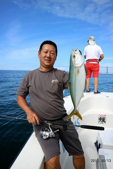 フルコンタクト 釣果