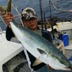 つれ鷹丸 釣果