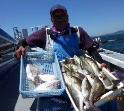 石川丸 釣果