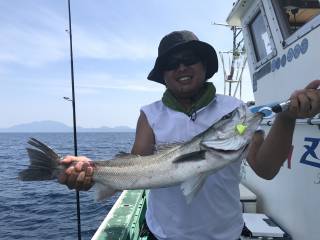 なかくに丸 釣果