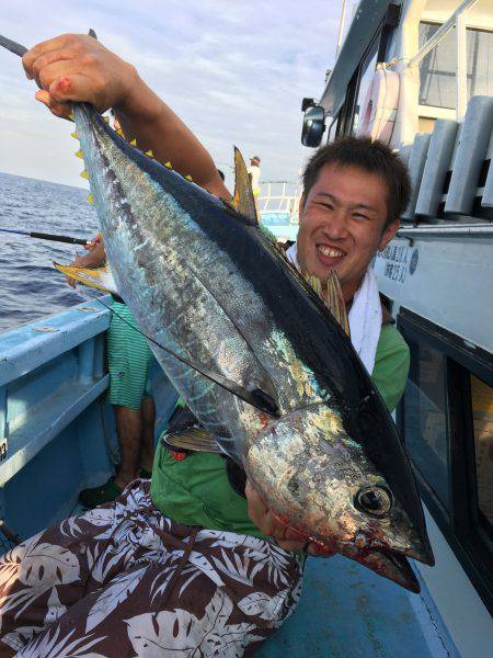 松鶴丸 釣果