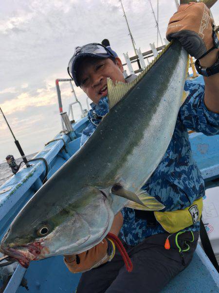 松鶴丸 釣果