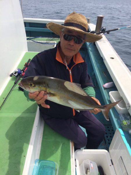 丸万釣船 釣果