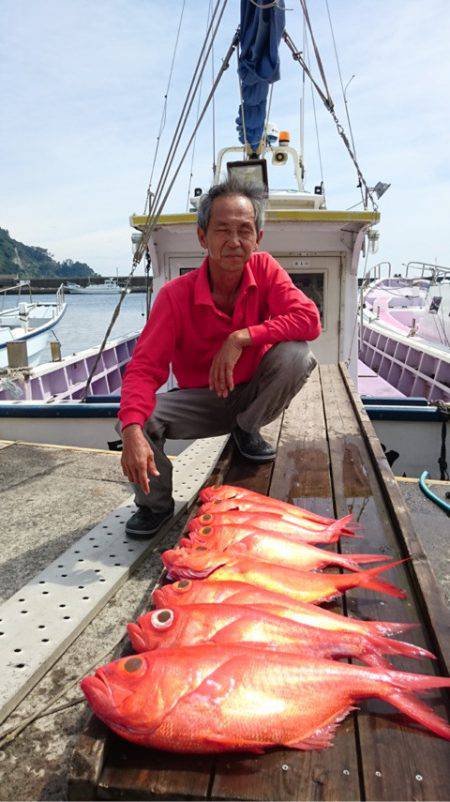 晃山丸 釣果